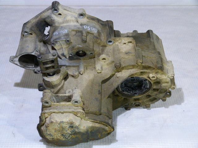 Prevodovka VW Transporter T4 2.4D 02B301107K  (chybný 5-stupeň)