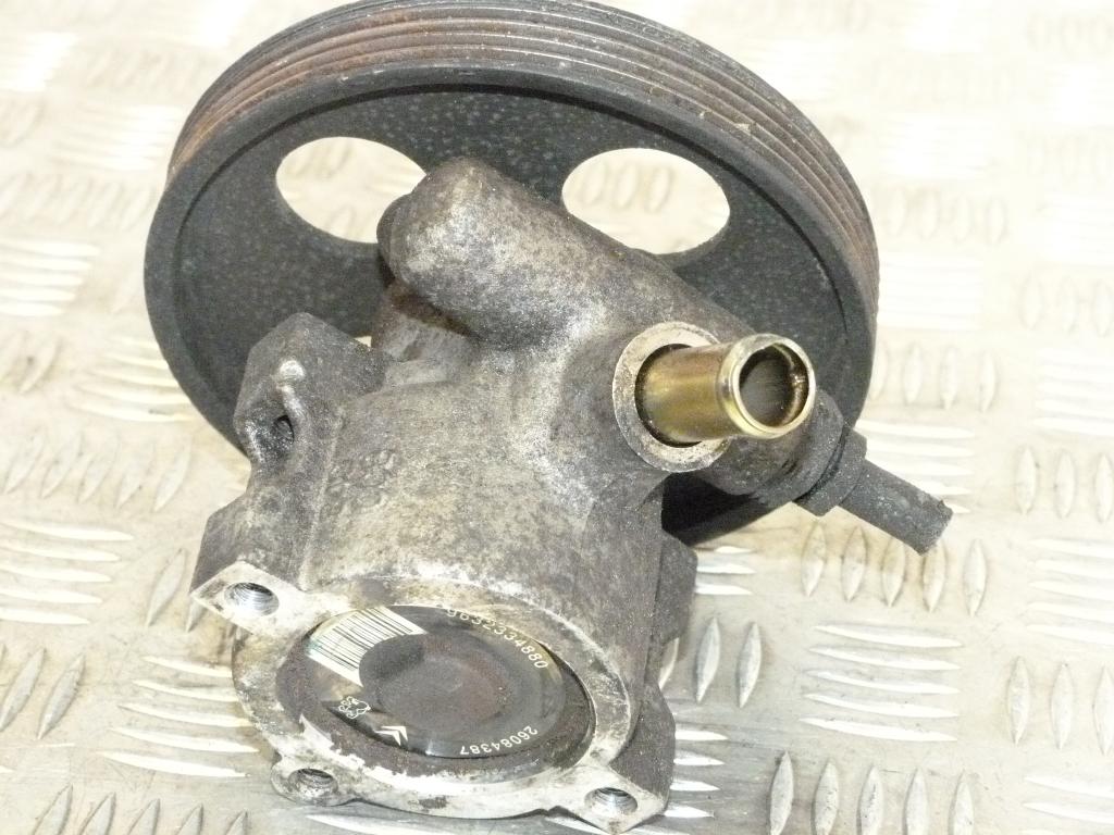 Peugeot 306  1,4-1,6   26084387  Pumpa servčerpado