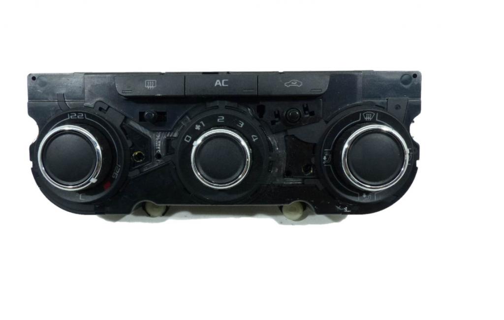 Škoda Octavia II - Panel