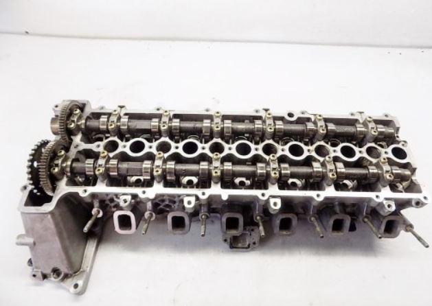 hlava válců  BMW 5 E60 E61  M57 218 hp