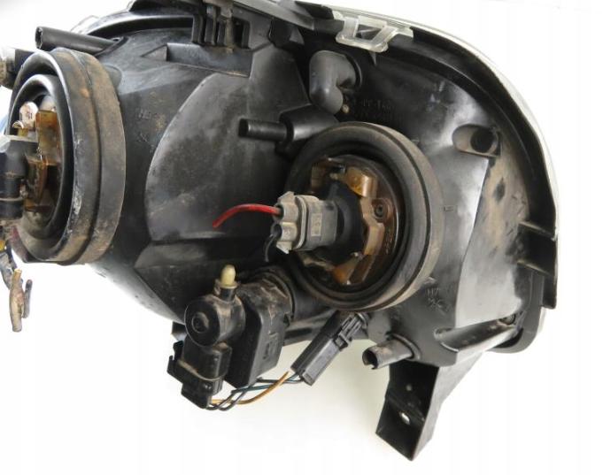 Svetlo ľavy predný Renault Clio II 7700420736