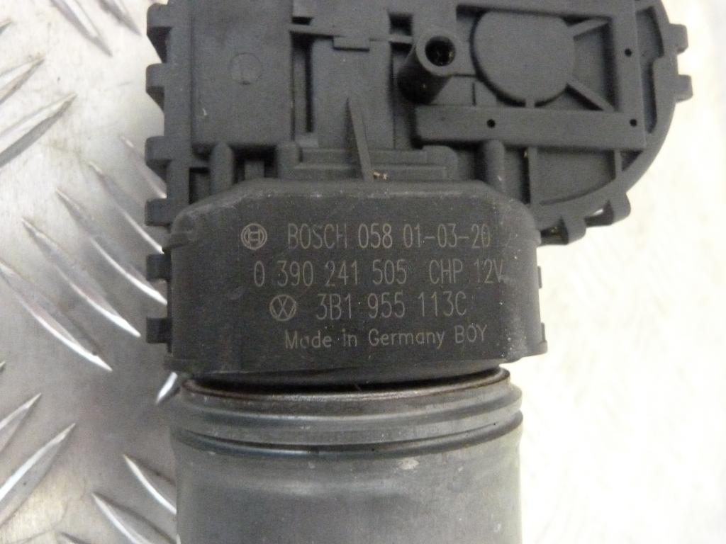 Motorček stieračov  predný  VW PASSAT B5     BOSCH   Orig.čislo  3B1955113C