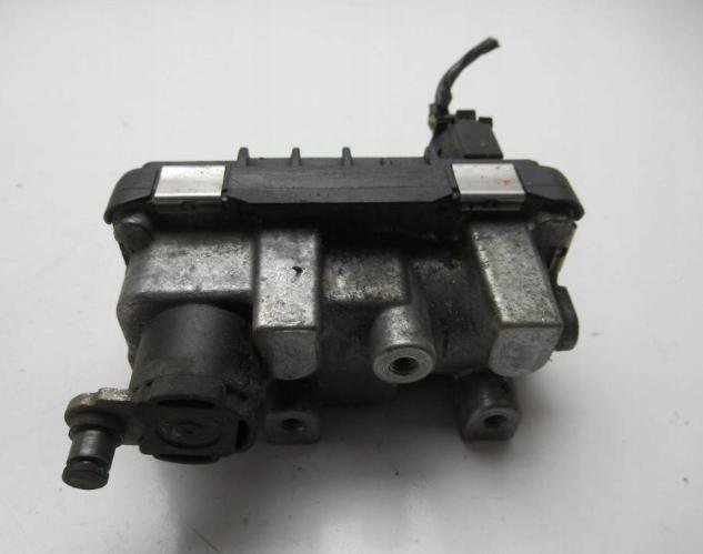 Nastavovač Riadiaca jednotka turba Ford Focus II, C-Max 1.8TDCI, BMW E46 2.0D, Audi A8 D3 4.0TDI, Mercedes 2.2CDI 6NW008412
