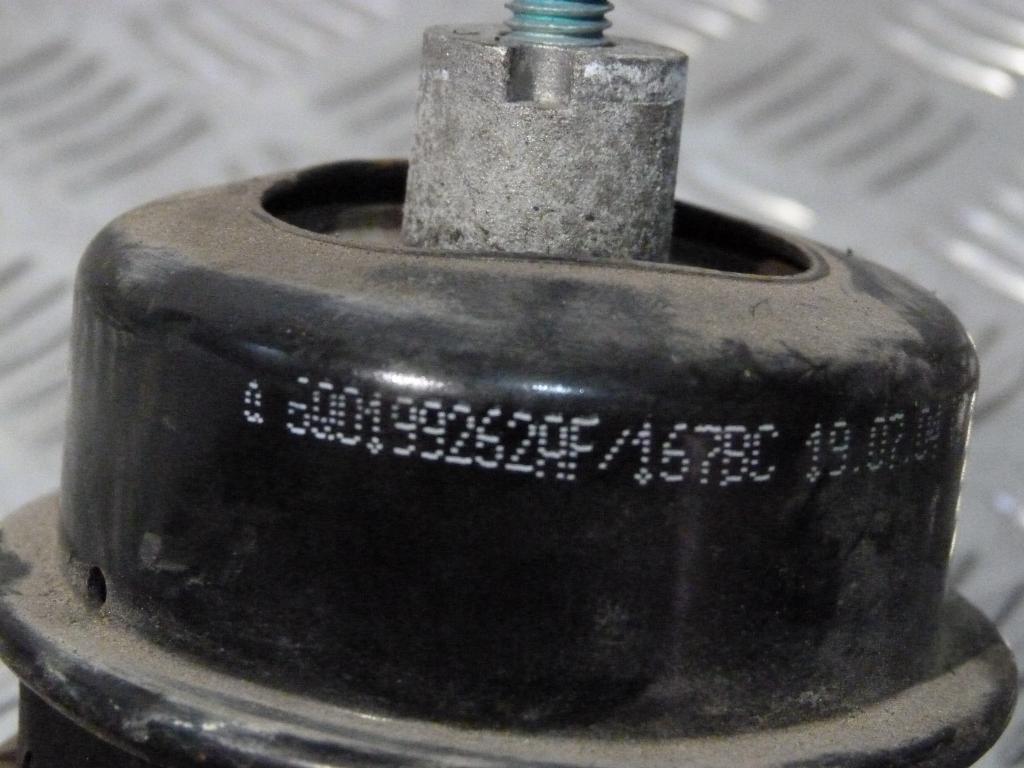 Úchyt, držiak motora Škoda Fabia 1.2HTP kód motora AZQ 6q0199262af