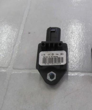 Fiat Grande Punto senzor nárazu  