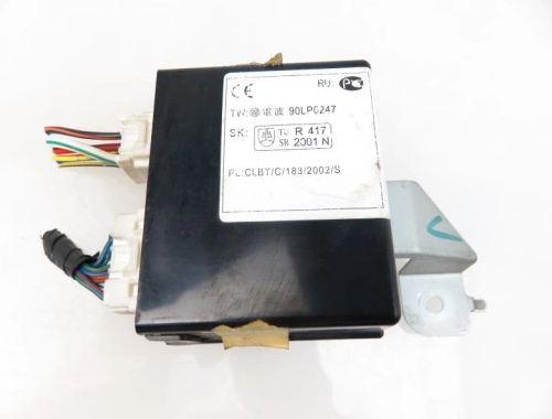 modul zámku centrálního Mazda 6 I 90LP0247