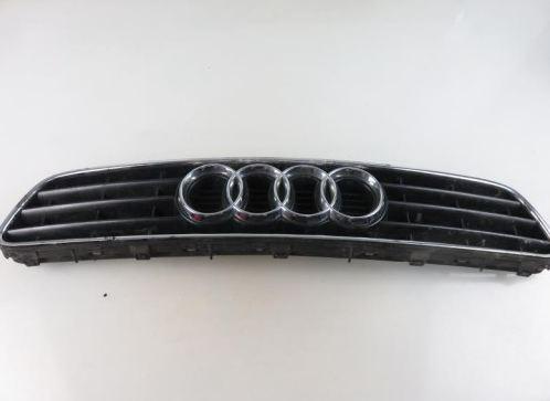 Mriežka maska Audi A3  8L0807683
