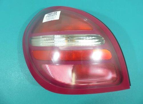 Svetlo zad ľavá strana Nissan Almera N16 00-03 Európa