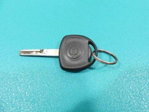 spinačka kľúč Opel Vectra B 95-02 EU