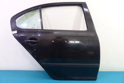 Dvere zad pravé Škoda Octavia II 04-08 hatchback -