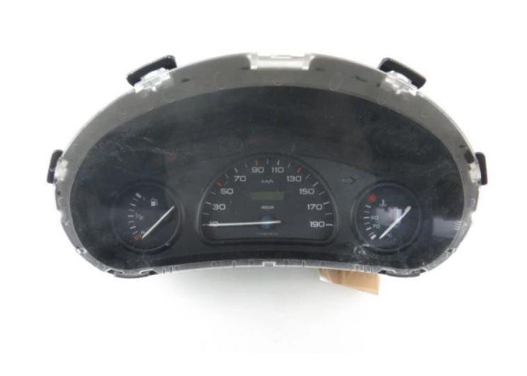 Prístrojovka Peugeot 206. 1.6 I 9634960980