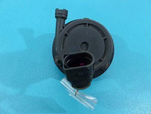 pumpa vzduchu sekundárneho Škoda Octavia 06A131333C