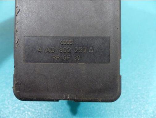 pumpa centrálneho zámku Audi 80 B4 4A0862257A
