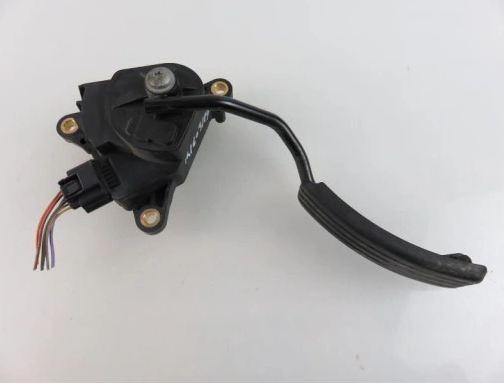 Potenciometer plynového pedálu Megane II 1.5 DCI 8200153268