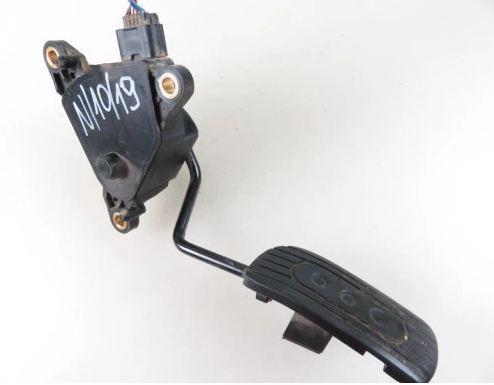 Potenciometer plynového pedálu Nissan NOTE 1.5 DCI 18002AX700