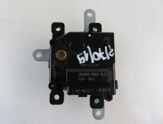 Motorček dvierok Toyota Auris I e15 063800-0920