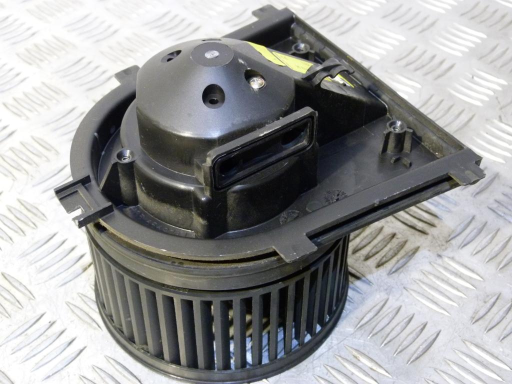 Ventilátor kúrenia Audi A3, Seat Ibiza, Cordoba, Toledo, Leon, Škoda Octavia, VW Golg IV, Bora 1j1819021