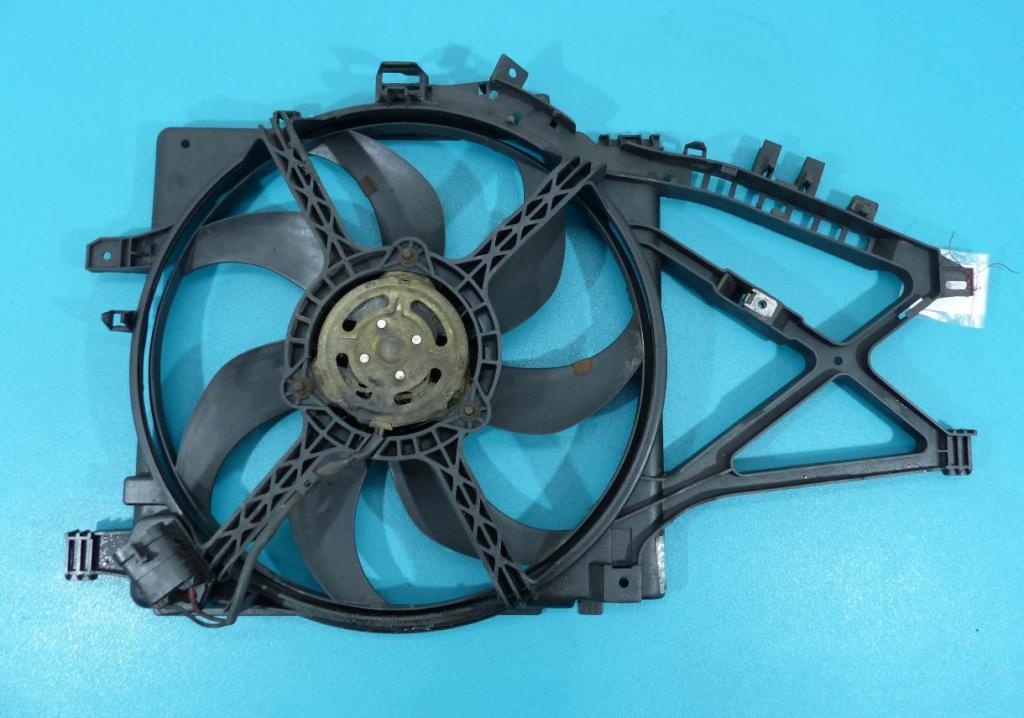 Ventilátor chladiča Opel Corsa C