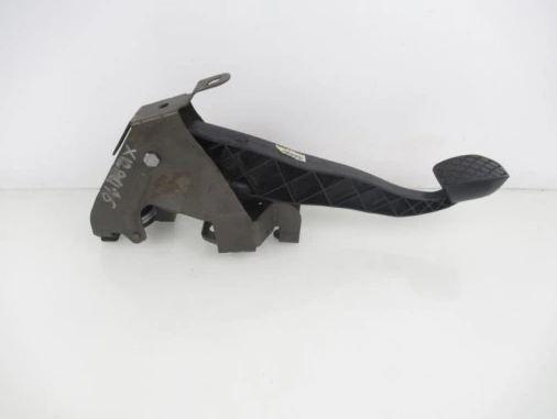 pedal spojky VW Transporter T5