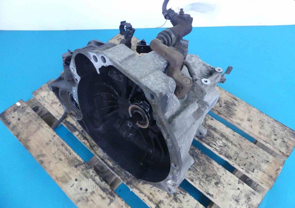 Prevodovka stupňová manuálne Nissan Almera N16 1.5 16V