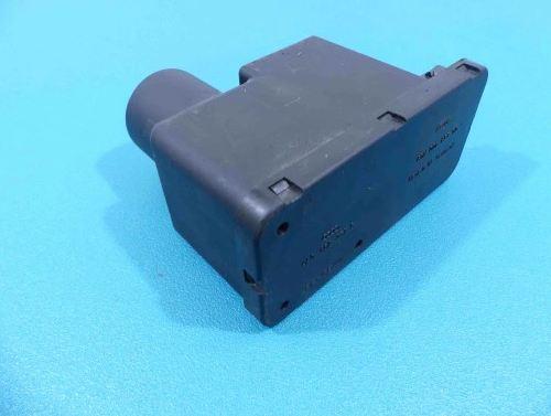 pumpa centrálneho zámku Audi 80 B4 4A0862257C