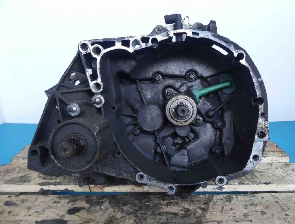 Prevodovka stupňová manuálne Renault Laguna II JR5008