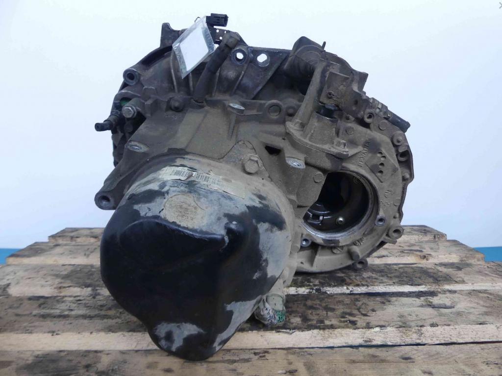 Prevodovka stupňová manuálne Renault Laguna II JR5008