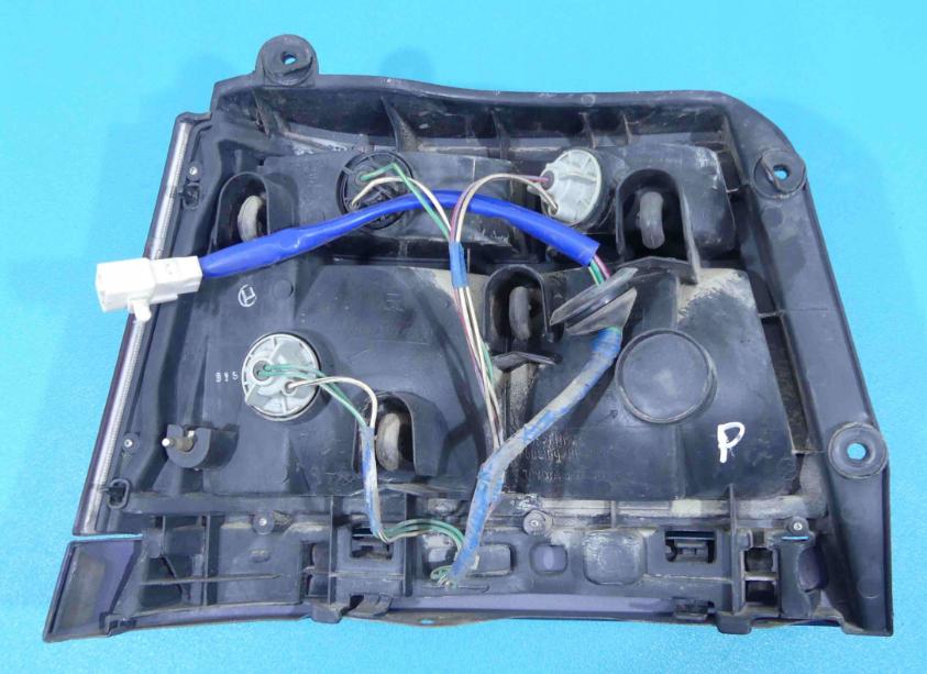 Svetlo zad pravá Toyota Corolla E10 92-97 hatchback 5D