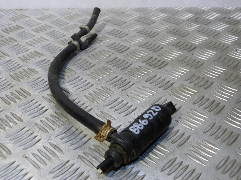 Čerpadlo (motorček) ostrekovača xenónu Ford Mondeo MK3 r.v. 2000-2007 0392040010 (Nádržky ostrekovačov)