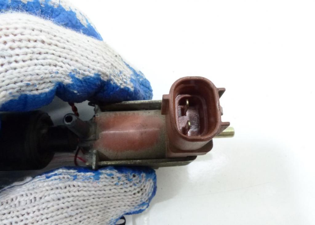 Ventil tlaku Toyota Corolla E11 25819-27020 139700-0670