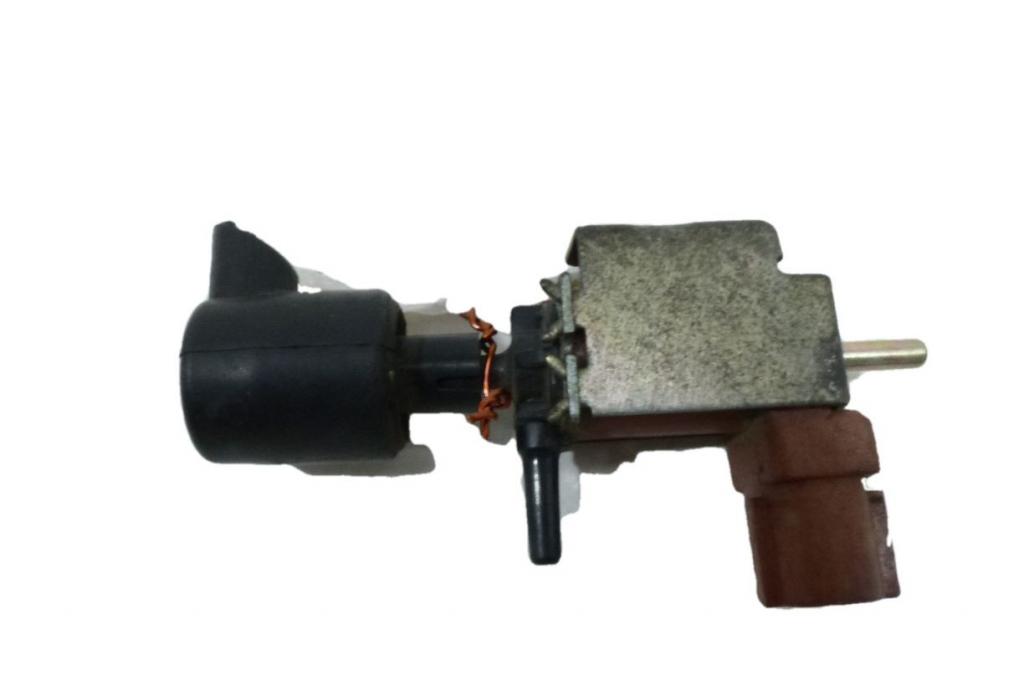Ventil tlaku Toyota Corolla E11 25819-27020 139700-0670