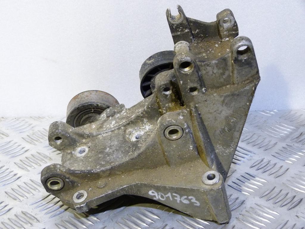 Úchyt (držiak) alternátora Citroen, Peugeot 2.0 HDI 96348183, 96348179