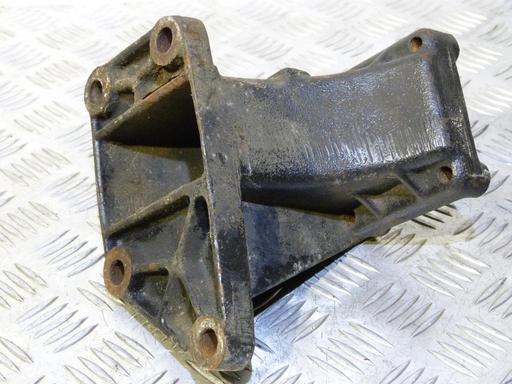 Úchyt (držiak) prevodovky Citroen Jumper, Fiat Ducato, Peugeot boxer 2.5D, 2.8D 1312580080