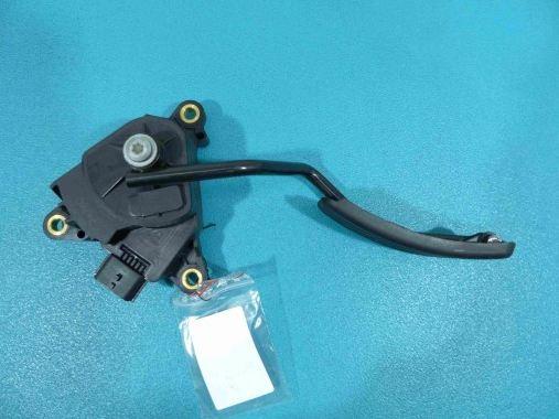 Potenciometer plynového pedálu Renault Scenic II 6PIN 1,9DCI