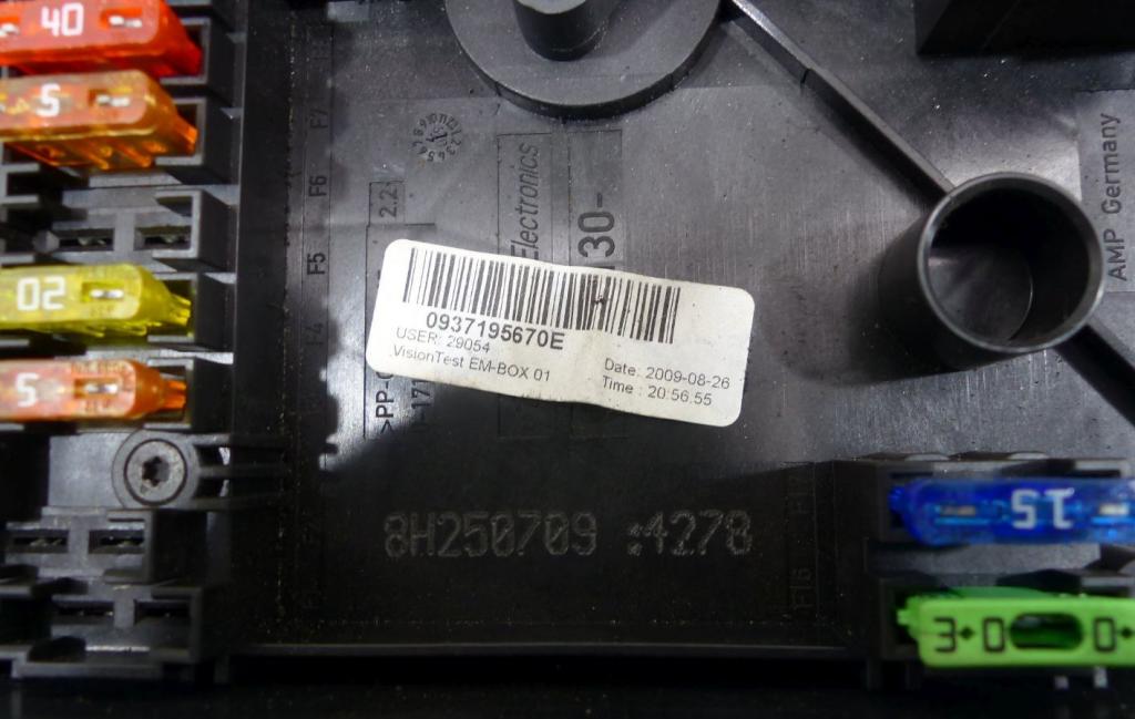 Skrinka poistková Škoda Octavia II