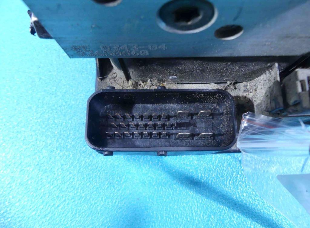 Pumpa ABS VW Polo III 6N  6X0614117