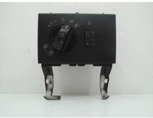 Mercedes W639 přepínač světel A6395450204
