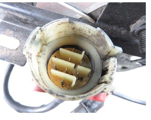 Pumpa vstrekovacia Freelander 2.0 0460404973