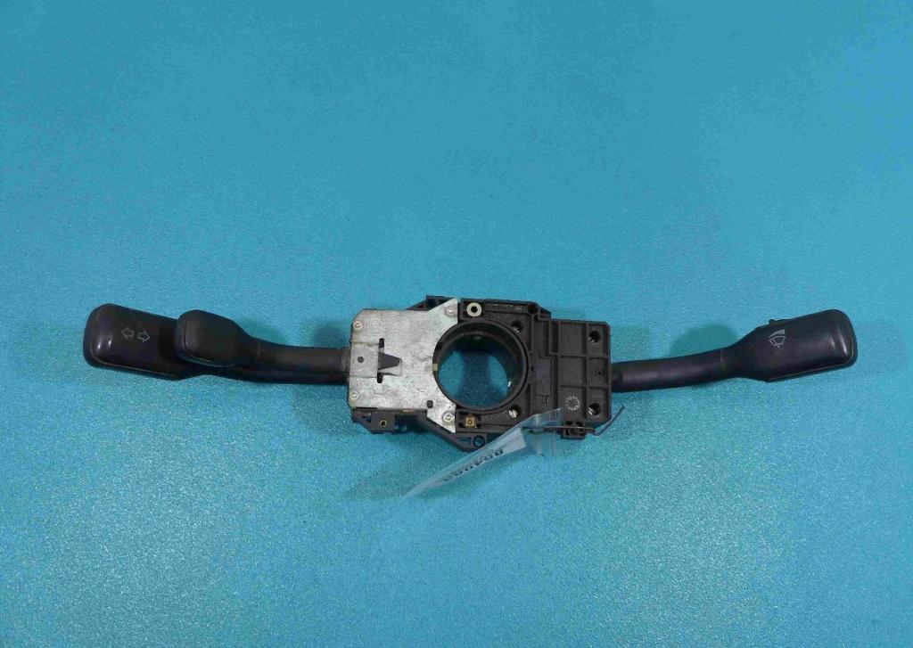 Prepínač Audi A4 B5 4D0953513D