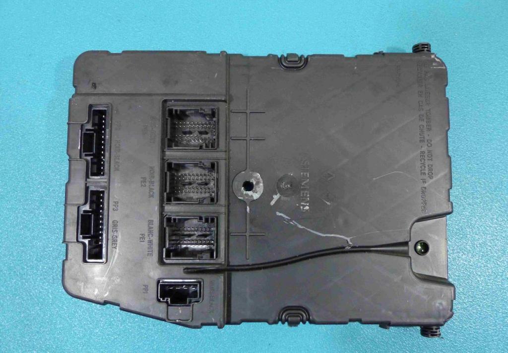 Jednotka riadiaca Renault Scenic II 8200387138