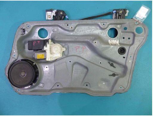 Mechanizmus predný pravy VW Golf IV 5D Európa