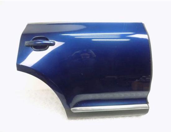 Dvere pravé zad - VW touareg I 02-10 LD5Q