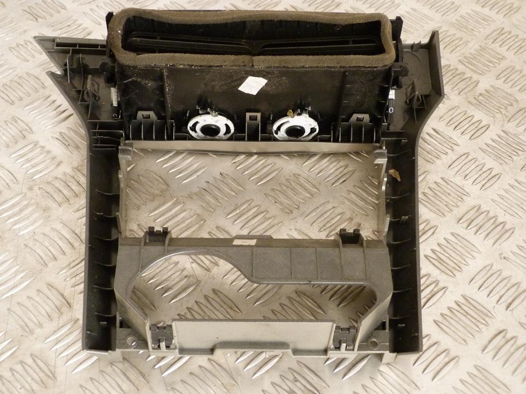 Stredový panel (rámček rádia) Opel Astra H 331985437, 13141091, 22465731, 330188061