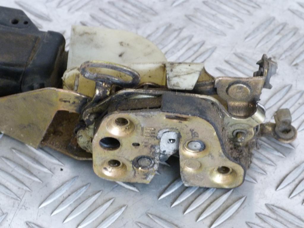 Zámok predný ľavý Opel Calibra A 90277855, 90277855, 90277865 bu