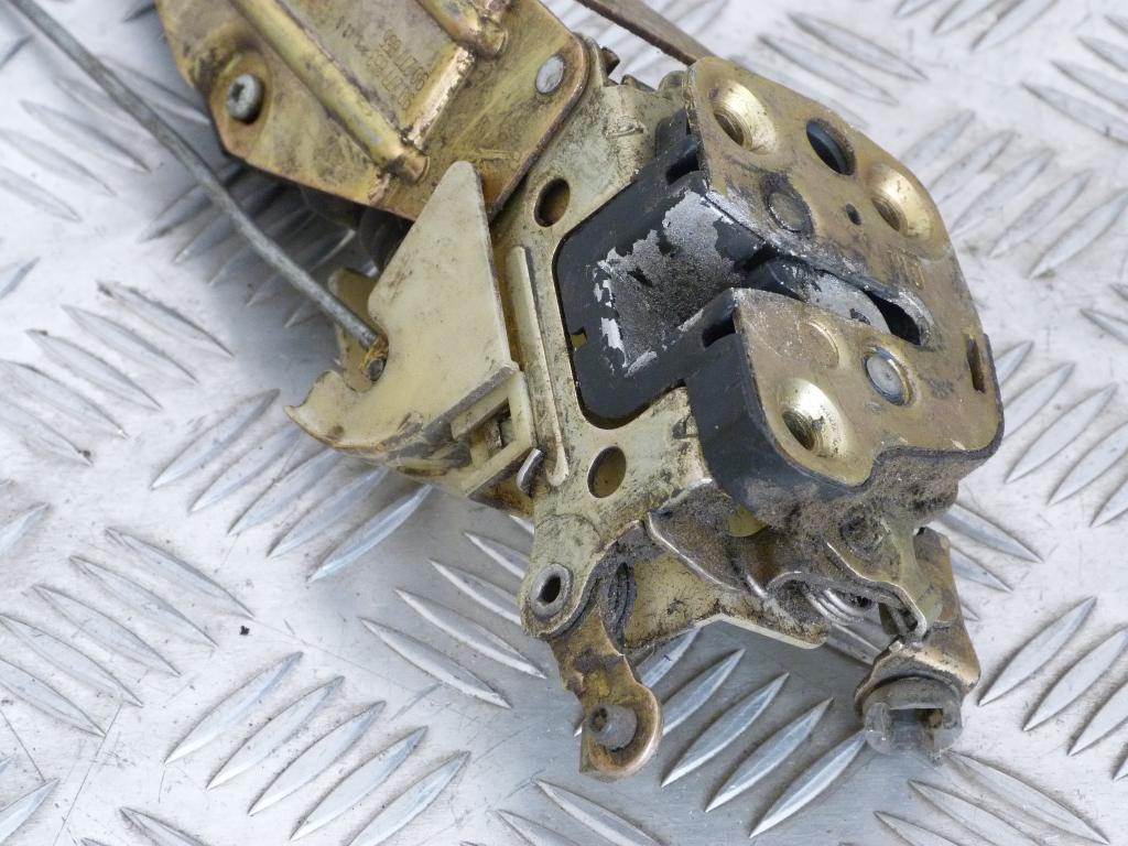 Zámok predný ľavý Opel Calibra A 90277855, 90277855, 90277865 bu