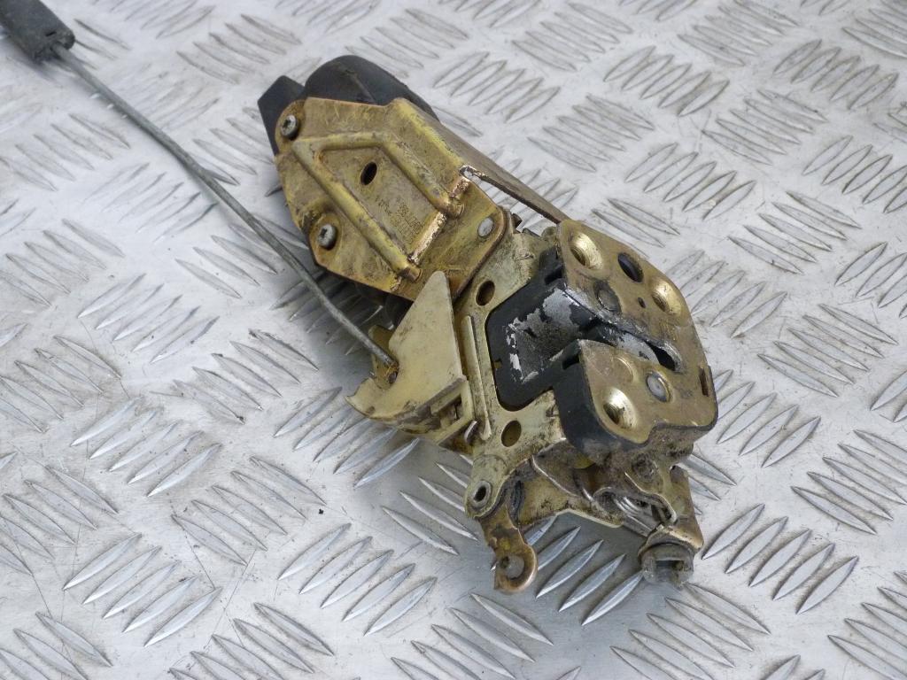 Zámok predný ľavý Opel Calibra A 90277855, 90277855, 90277865 bu