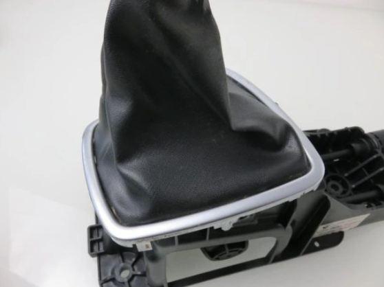zdvihák Renault Laguna III 2.0 DCI 8200743570