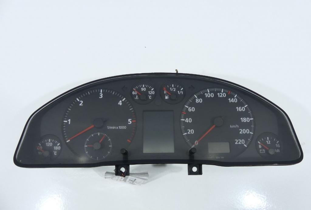 Prístrojovka Audi A4 B5 8d0919034e