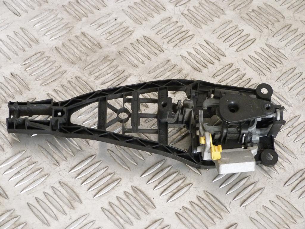 Mechanizmus otvárania vonkajšej kľučky predný ľavý Opel Astra H 24463523