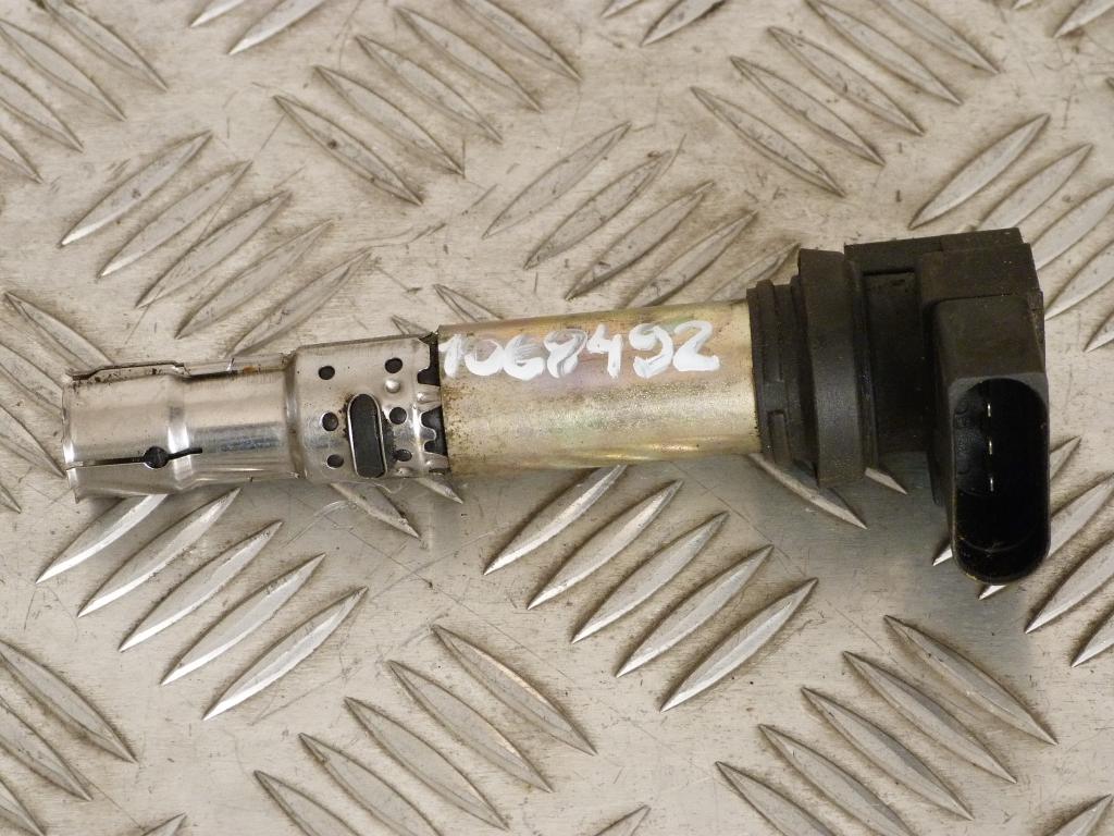 Zapaľovacia cievka Audi A1, A2, A3, Seat Altea, Cordoba, Ibiza, Leon, Toledo, Fabia, Octavia, Roomster, Superb, Yeti, VW New Beetle, Bora, Caddy, Eos, Golf IV V, Jetta III, Passat, Polo, Tiguan, Touran 1.2, 1.4, 1.4TSI, 1.6  036905100a